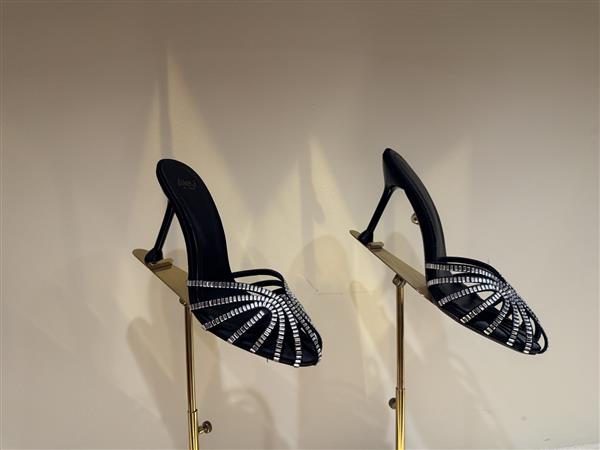 20251128101324969 300